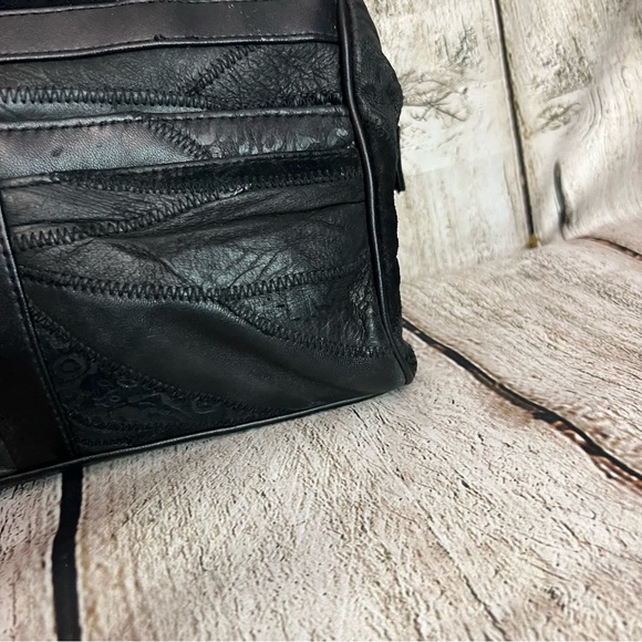 BOUTIQUE  - genuine leather shoulder bag - Picture 2 of 11